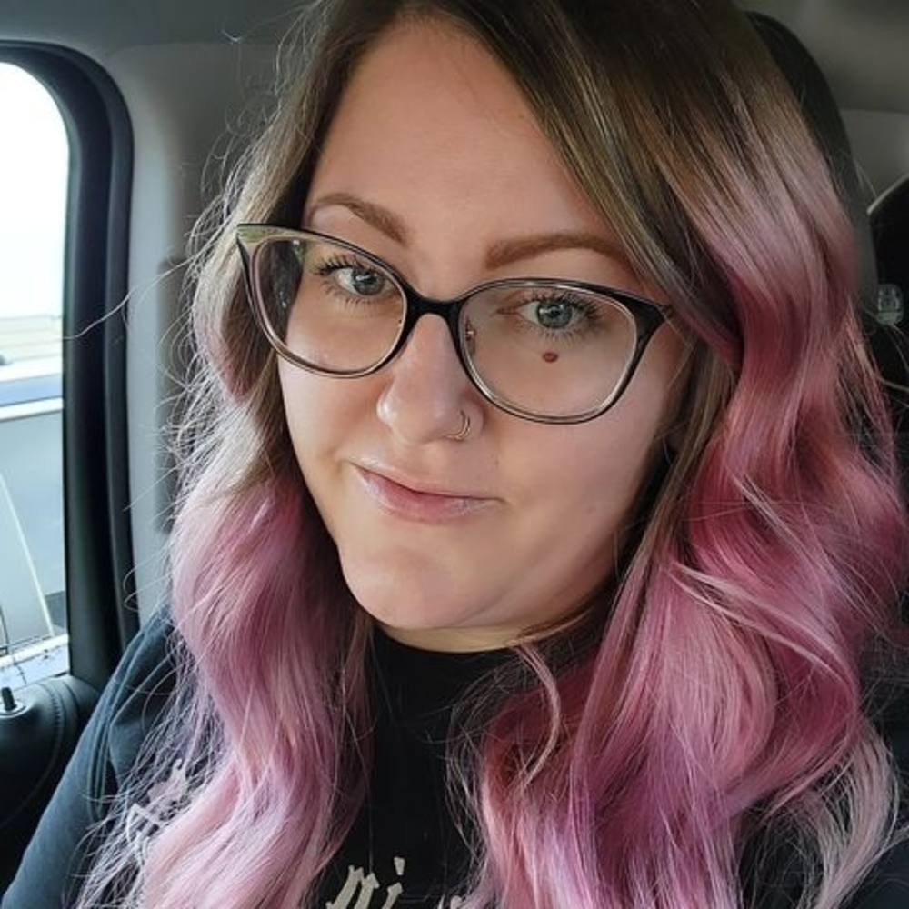 Meet your Posher, Tiffany